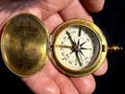 WALTHAM MADE AMERICAN MILITARY WW2 GOLD TONE CASE METAL COMPASS