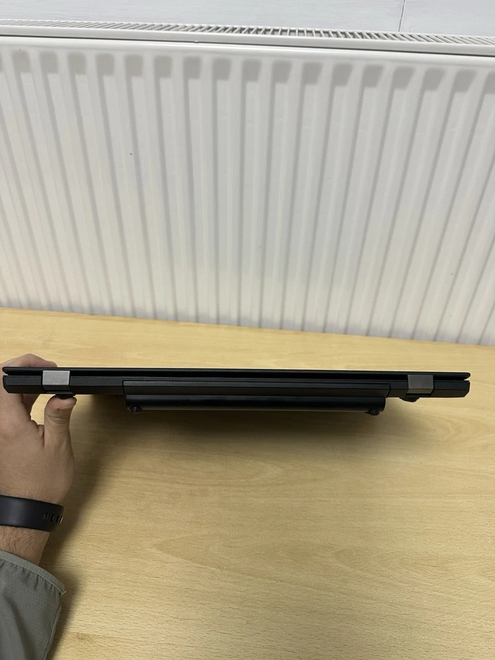 Lenovo ThinkPad P52s · i7-8550U · 8GB · 256GB, photo 3 of 5