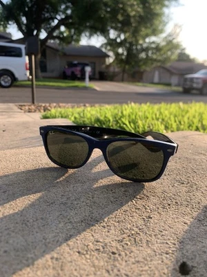 Ray-Ban RB2132 New Wayfarer Sunglasses Blue Felt Frame Green Tinted Glass - Image 1 of 4