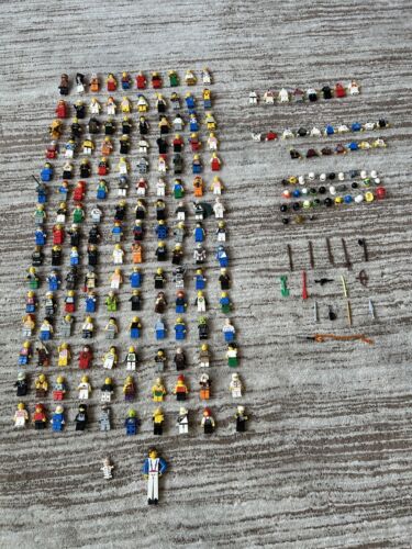 Lego Figuren Konvolut 225 Teile - Bild 1 von 8