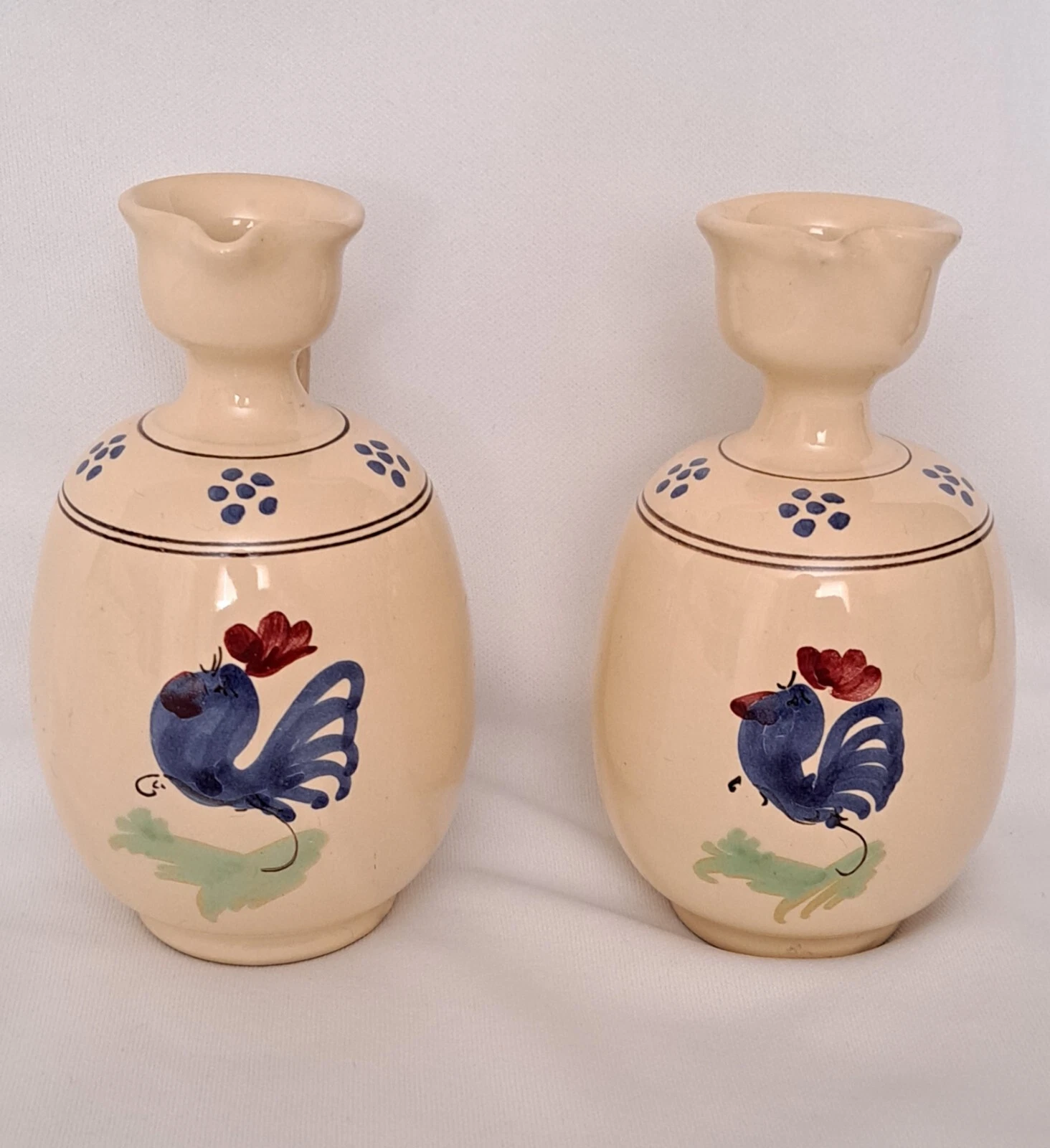 D. Caretta Grotlaglie Italy Handpainted Rooster Oil/Vinegar set