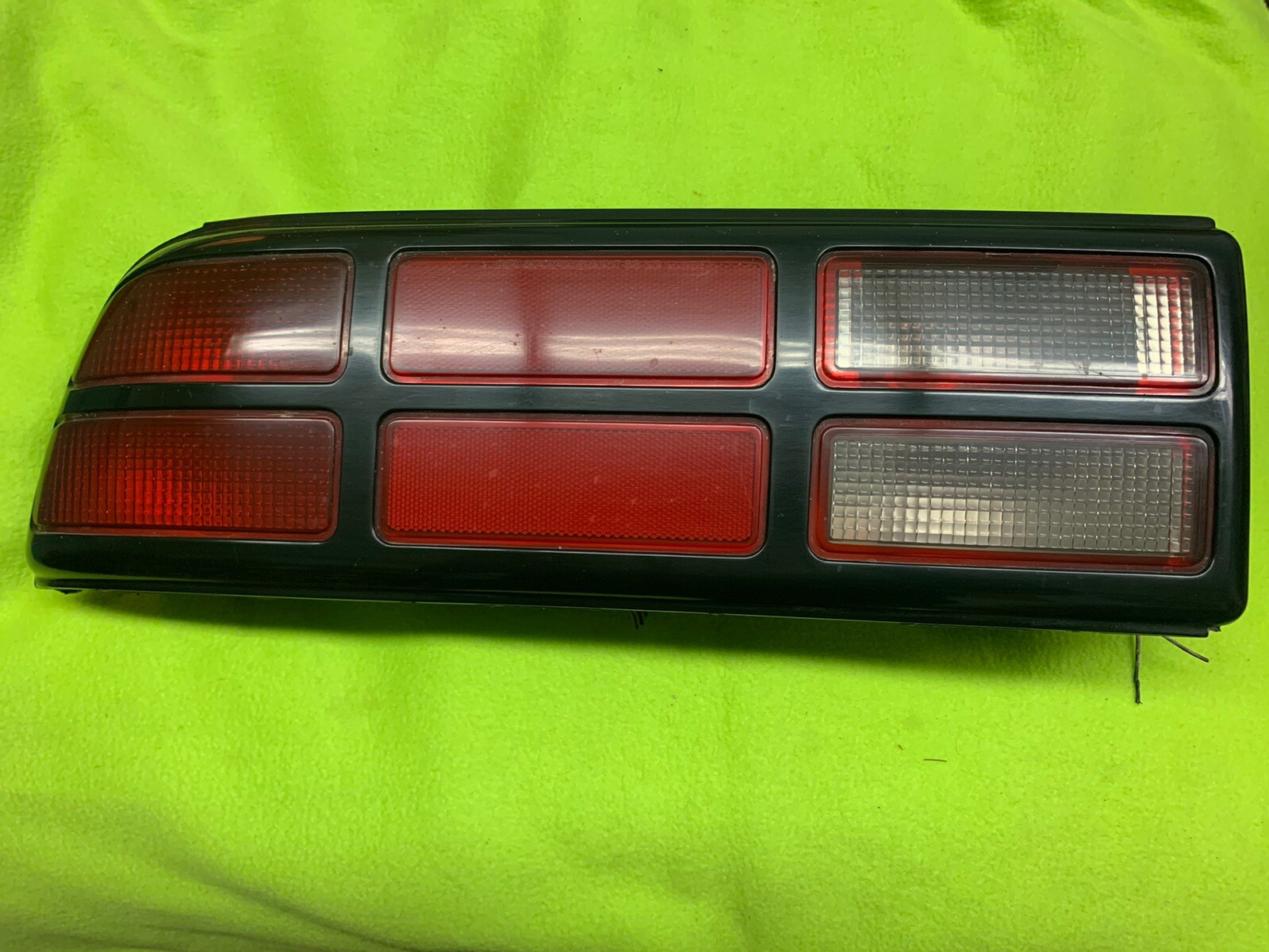 Pack LED VAUXHALL CAVALIER Mk III BERLINE (J89) 2.0 i 4x4 (1988 à 1992) – Pack Complet main image 0
