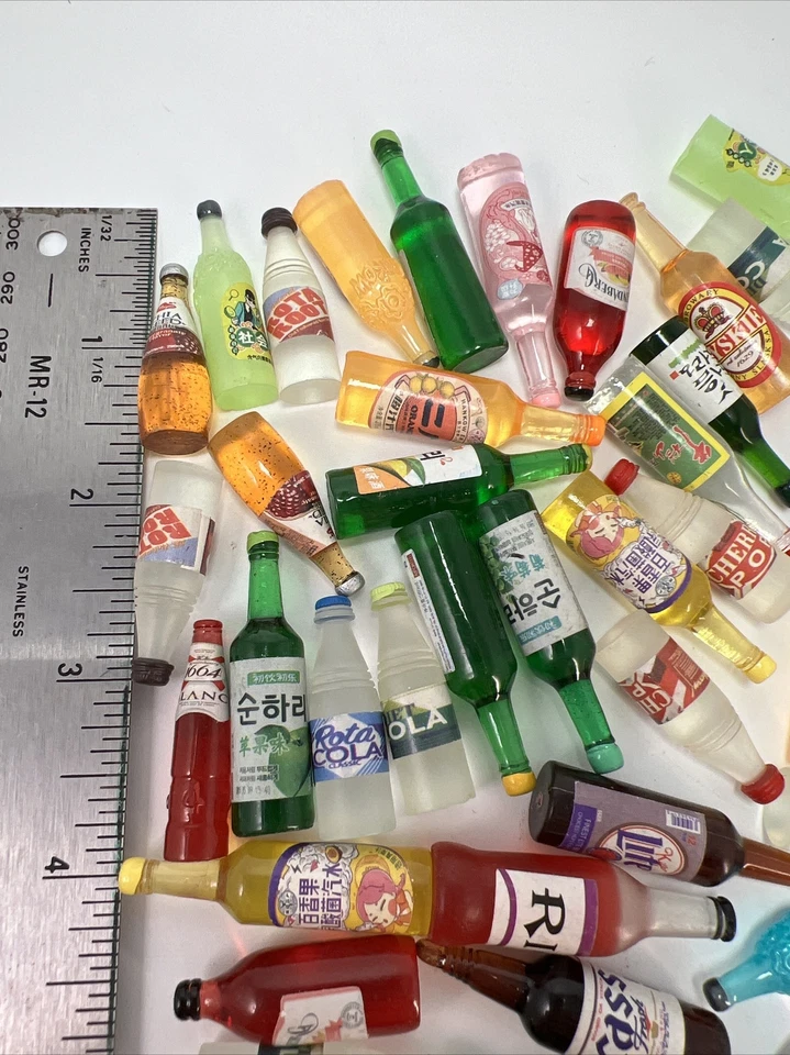 LOT 40 Mini Bottles1.5” 1/6 Scale Figures Dolls Scene Prop Water Liquor Beer D Foto 2 de 4