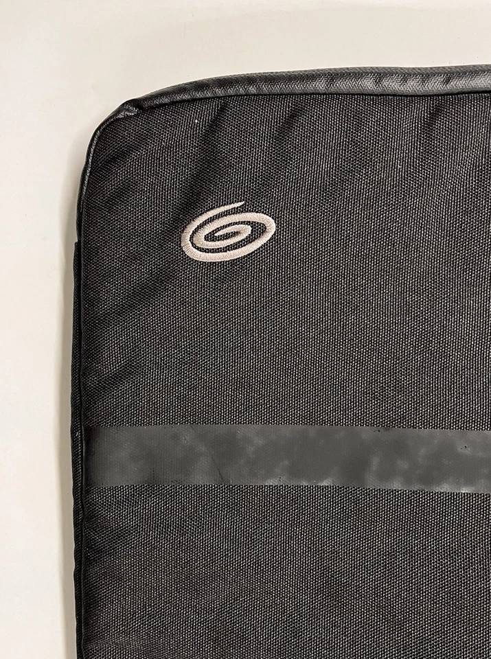 Nueva funda acolchada para computadora portátil TIMBUK2 de hasta 16 pulgadas negra iPad Tablet Notebook Foto 2 de 4