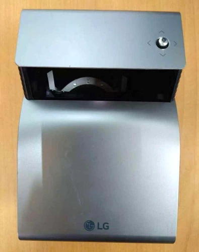 LG PH450UG Ultra short focus battery-powered LED projector Tested Fully Working