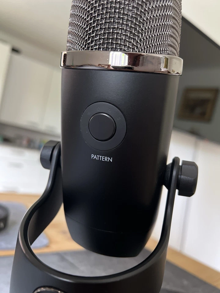 Blue Yeti X USB Mikrofon – Neuwertiger Zustand, kaum benutzt - Bild 4 von 4