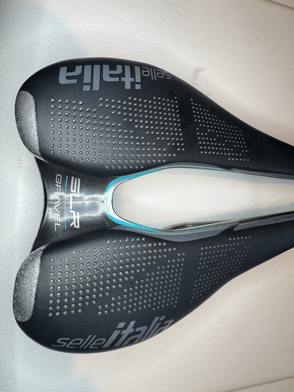Selle Italia SLR Boost Gravel Superflow Saddle - 248x130mm Titanium S3 Black