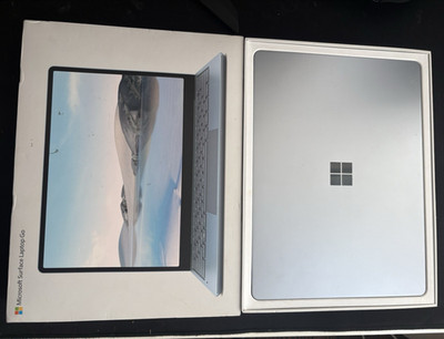 Microsoft Surface Laptop Go 12,4'' i5 10.Gen 8GB 128GB SSD Win 11 Pro Silber