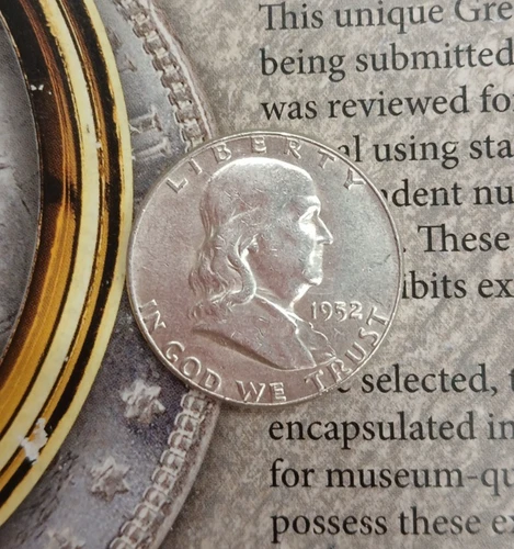Silver 1952 P AU/BU Franklin Half Dollar  TP 10220