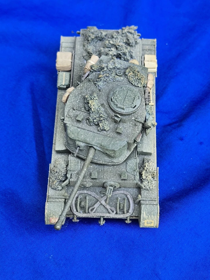 Corgi CC60605 Push Through Holland & Germany WW2 Cruiser Tank A34 Comet Mk1 1:50 - Image 3 of 4