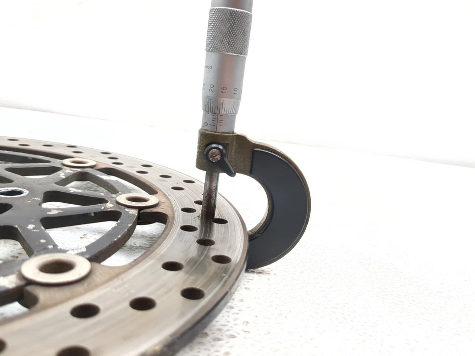 04 05 Suzuki GSXR 600 750 Front Disc Brake Rotors Set - Image 2 of 4