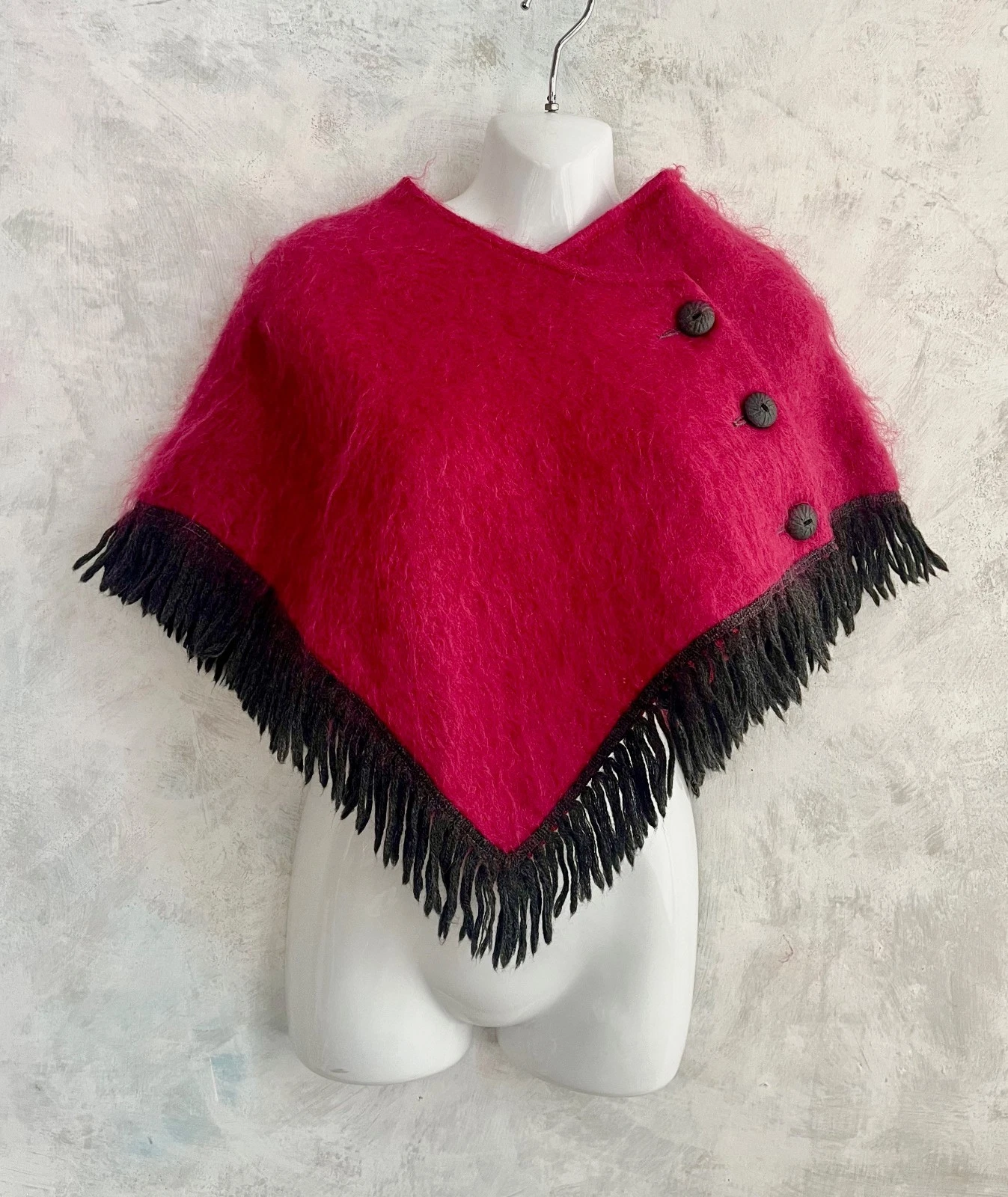 Vintage ANDREW STEWART SCOTLAND Pink Mohair Wool Tassel Fringe Poncho Cape S