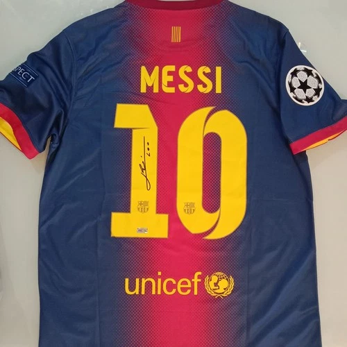 Lionel Messi Signed Autographed Barcelona FC Soccer Jersey with COA