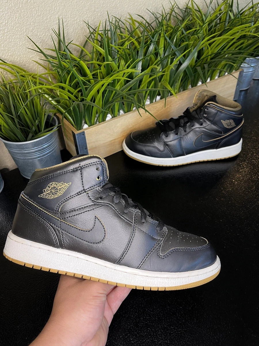 Aj1 black metallic gold sale
