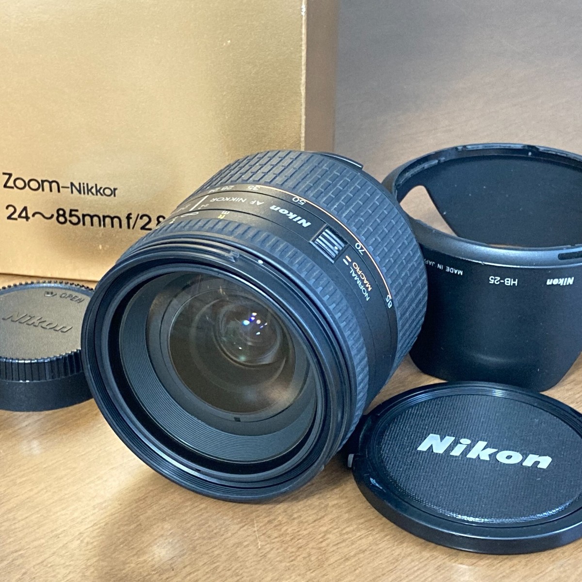 ニコン AF NIKKOR 24-85mm F2.8-4D #18742 ニコン AF NIKKOR 24-85mm F2.8-