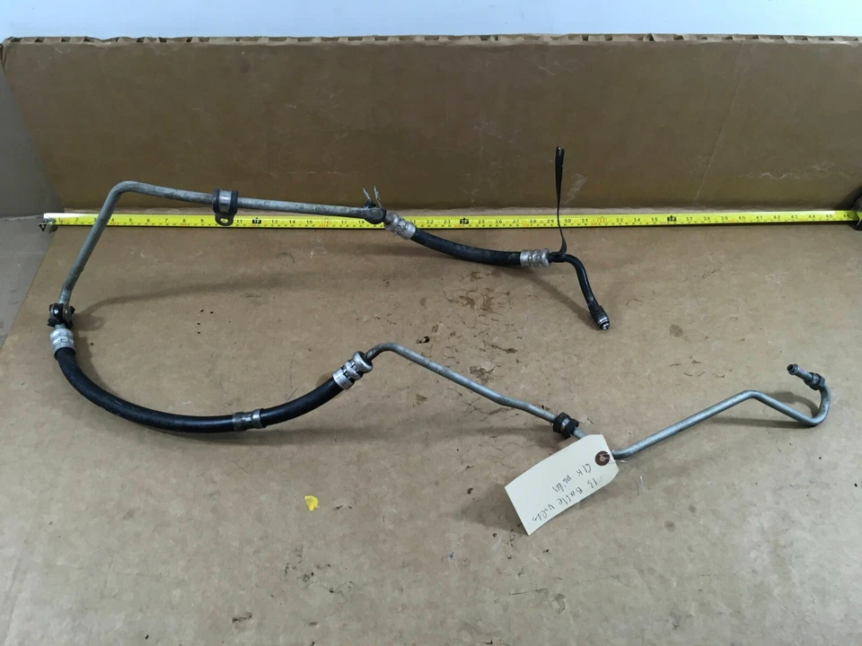 Linha de mangueira de sucção refrigerante CA 2012-2019 Volkswagen Beetle fabricante de equipamento original. - Imagem 3 de 4