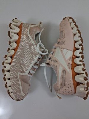 Reebok ZigWild Trail 6 Womens Shoes Size 6.5 Nude White Sneaker G58586
