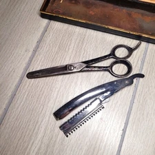 Vintage Barber Hair Salon Tools Thinning Shears Straight Razor Hair Shaper Diane
