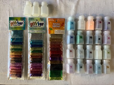 20 SMALL BOTTLES OF GLITTER, & 3 EMPTY BOTTLES. 2 GLITTER REFILL PACKETS + BONUS