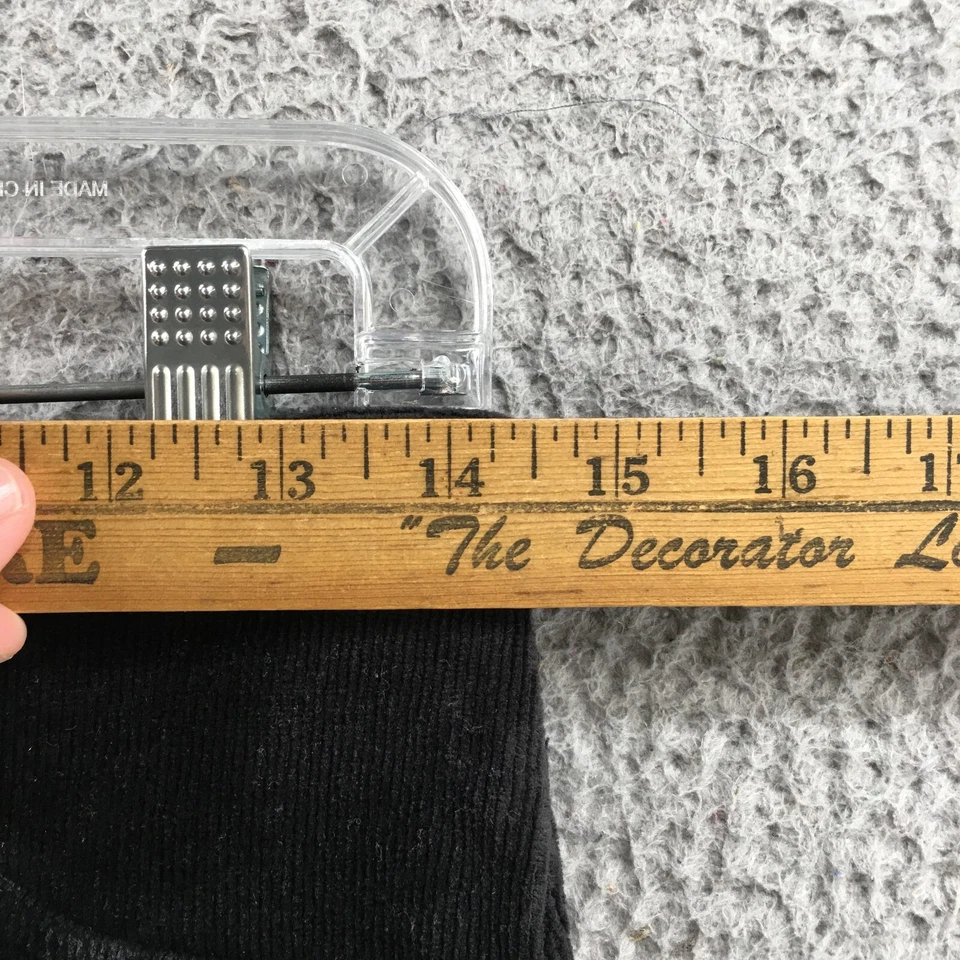 Hue Skinny Jegging Pants Womens (Actual 28X29.5) Black Mid Rise Pull On Corduroy - Image 4 of 4