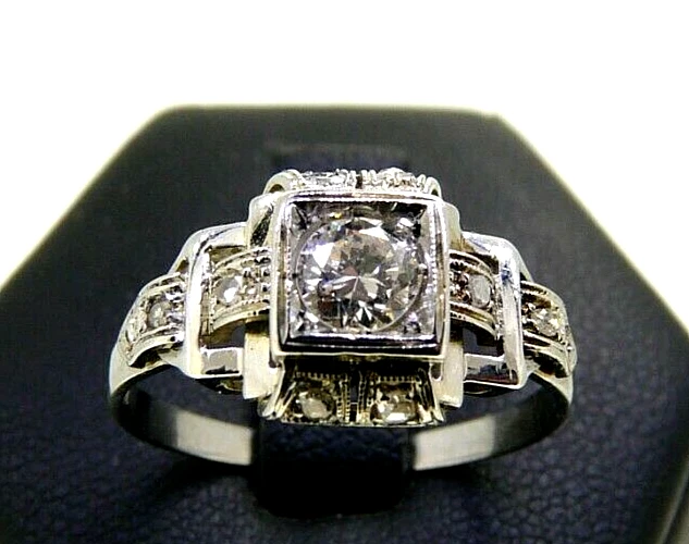 Ring Antique Years 30 IN Gold Solid 18K with Natural Diamonds Central 0 35