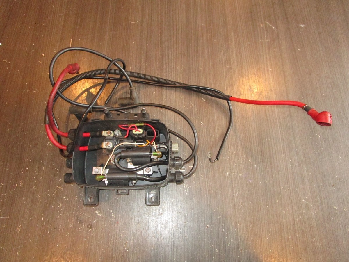 99 SEADOO GSX LIMITED REAR ELECTRICAL BOX W/ IGNITION COILS 99 SEADOO GSX LIMITED REAR ELECTRICAL BOX W/ IGNITION COILS
