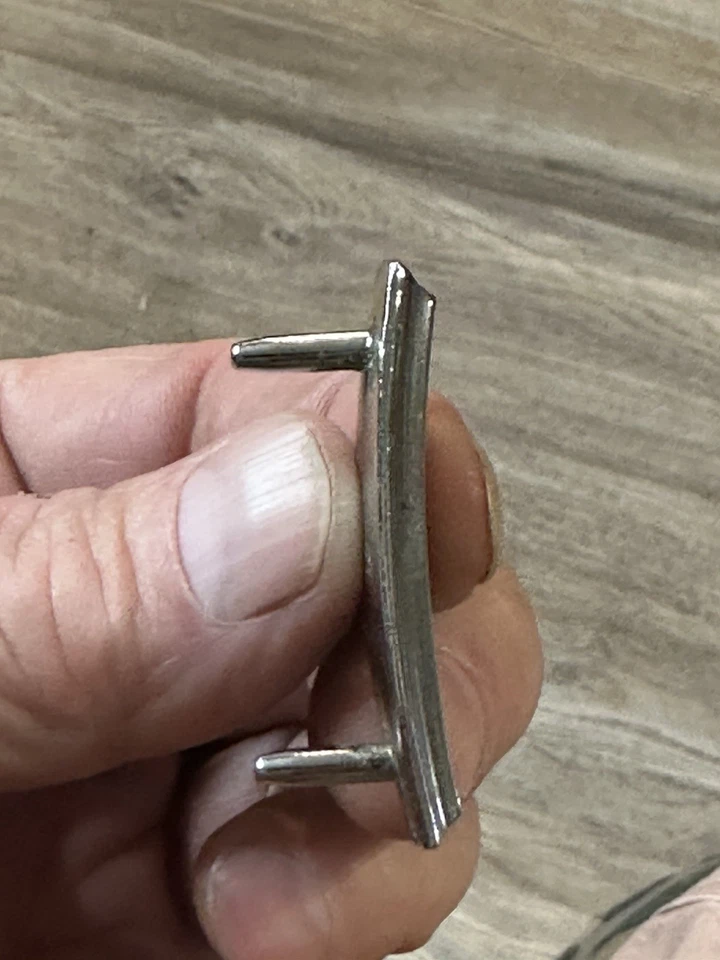 Chrysler New Yorker 1967 asiento medallón 2821974 asiento delantero o trasero buen usado Foto 3 de 4