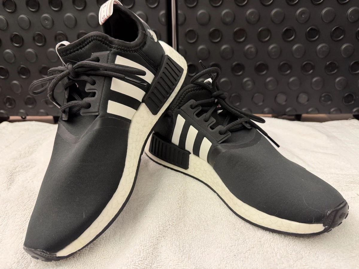 adidas gazelle silver green womens Adidas X Marimekko NMD_R1 Women's Shoes Core Black-Team Real Magenta-C main image 0