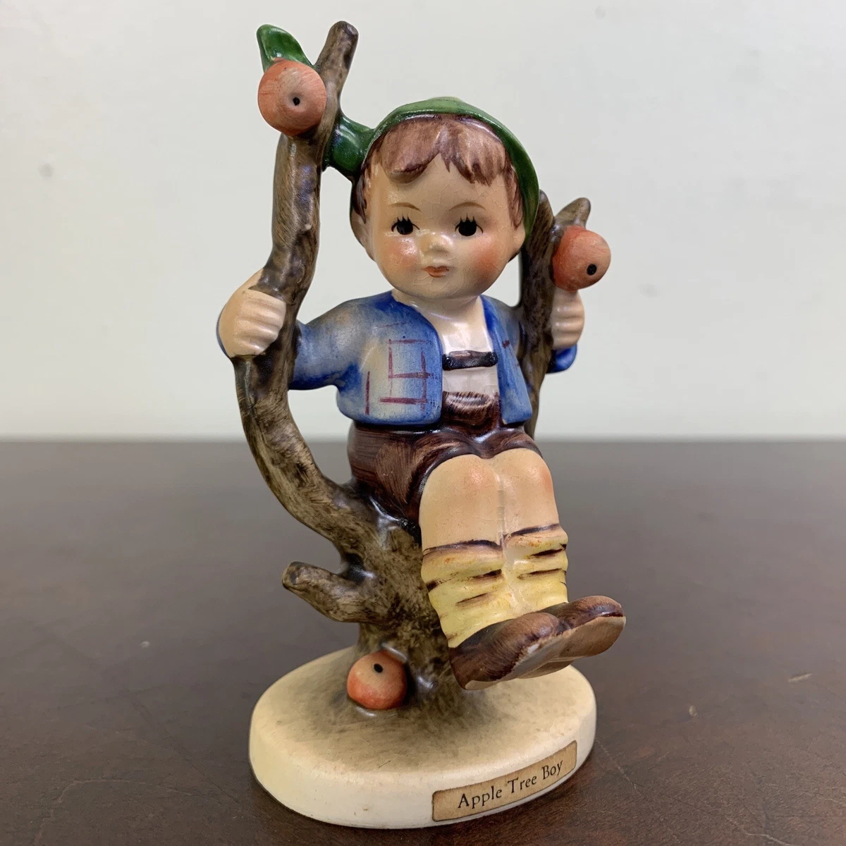 Hummel figurine online apple tree boy