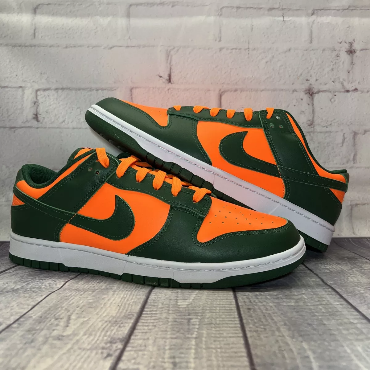 Nike Dunk Low Miami Hurricanes