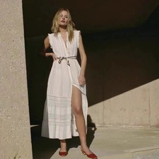 do*EN Dress White sleeveless dress