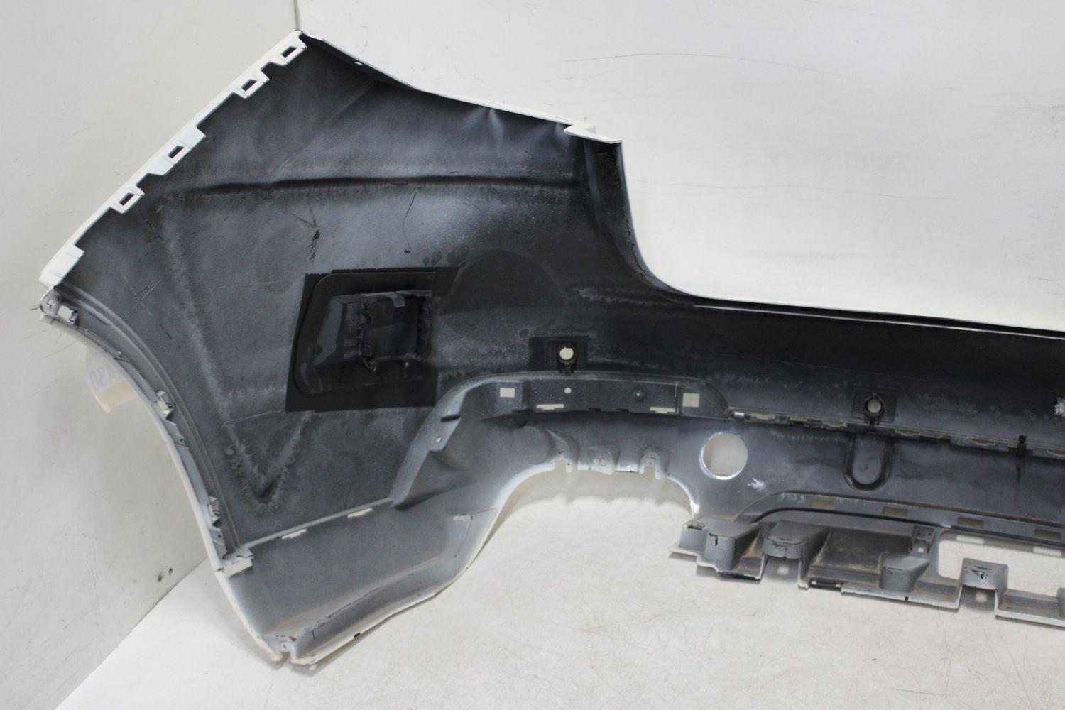 Rear Bumper Assembly MASERATI LEVANTE 18