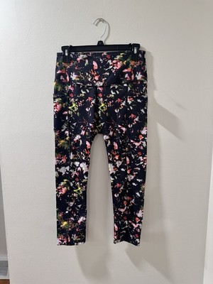 New With Tags Alive Magnetics active leggings Women size S - MSRP $36.00