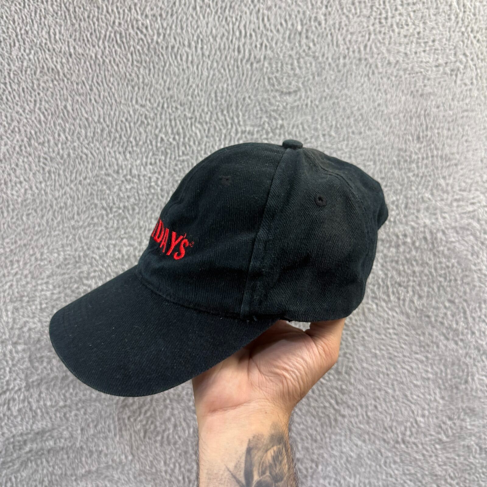 Vintage TGI Fridays Restaurant Promo Black Red Logo OSFA Adjustable Baseball Cap image 2