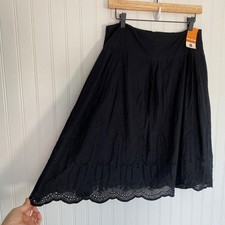 Vintage Y2K Old Navy Womens Dark Cottagecore Skirt Size 8 M Eyelet Scallop Hem
