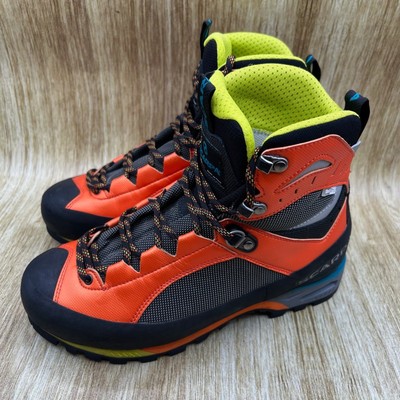 Scarpa Charmoz Mountaineering Boots Mens 8 Womens 9 Orange  display picture 2