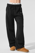 ALO - Accolade Straight Leg Sweatpant - Black - UNISEX - FREE SHIPPING