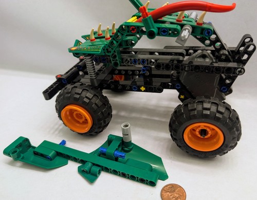 LEGO 42149 Technic.Monster Jam DRAGON.Verde.Camión.Drag Racer.Incompleto.Piezas - Imagen 3 de 4