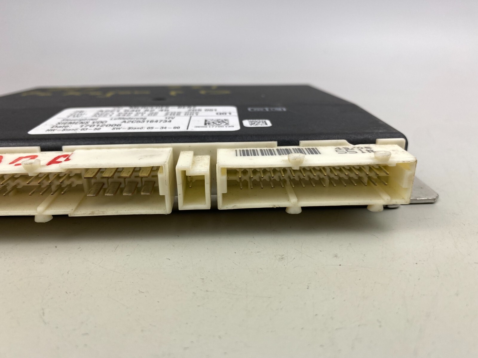 Mercedes Benz S Class W221 Air Suspension Control Module Unit 