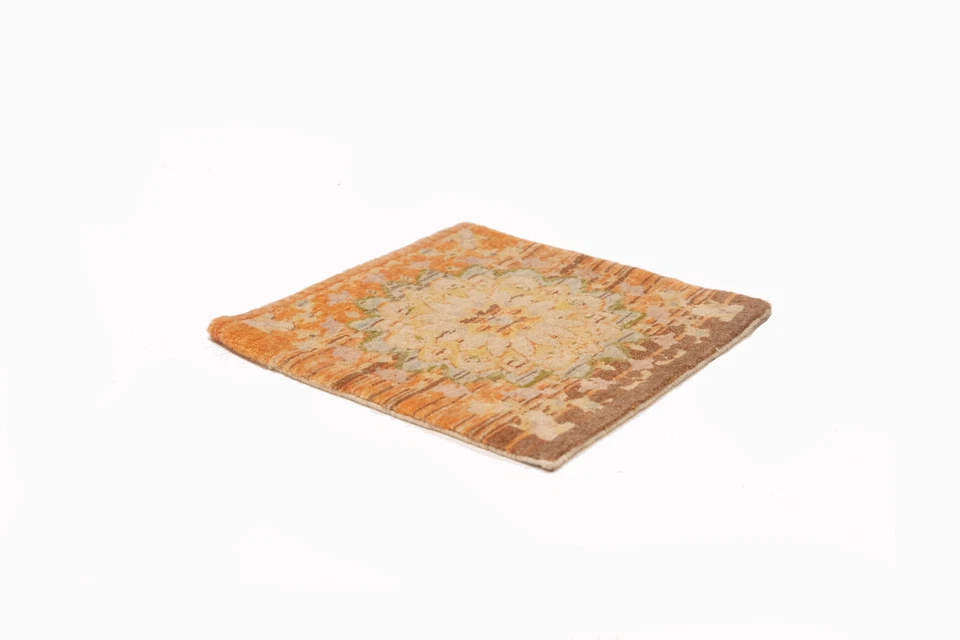 Handgetufter Teppich aus "Wolle auf 50 X 50  cm - Bild 4 von 4