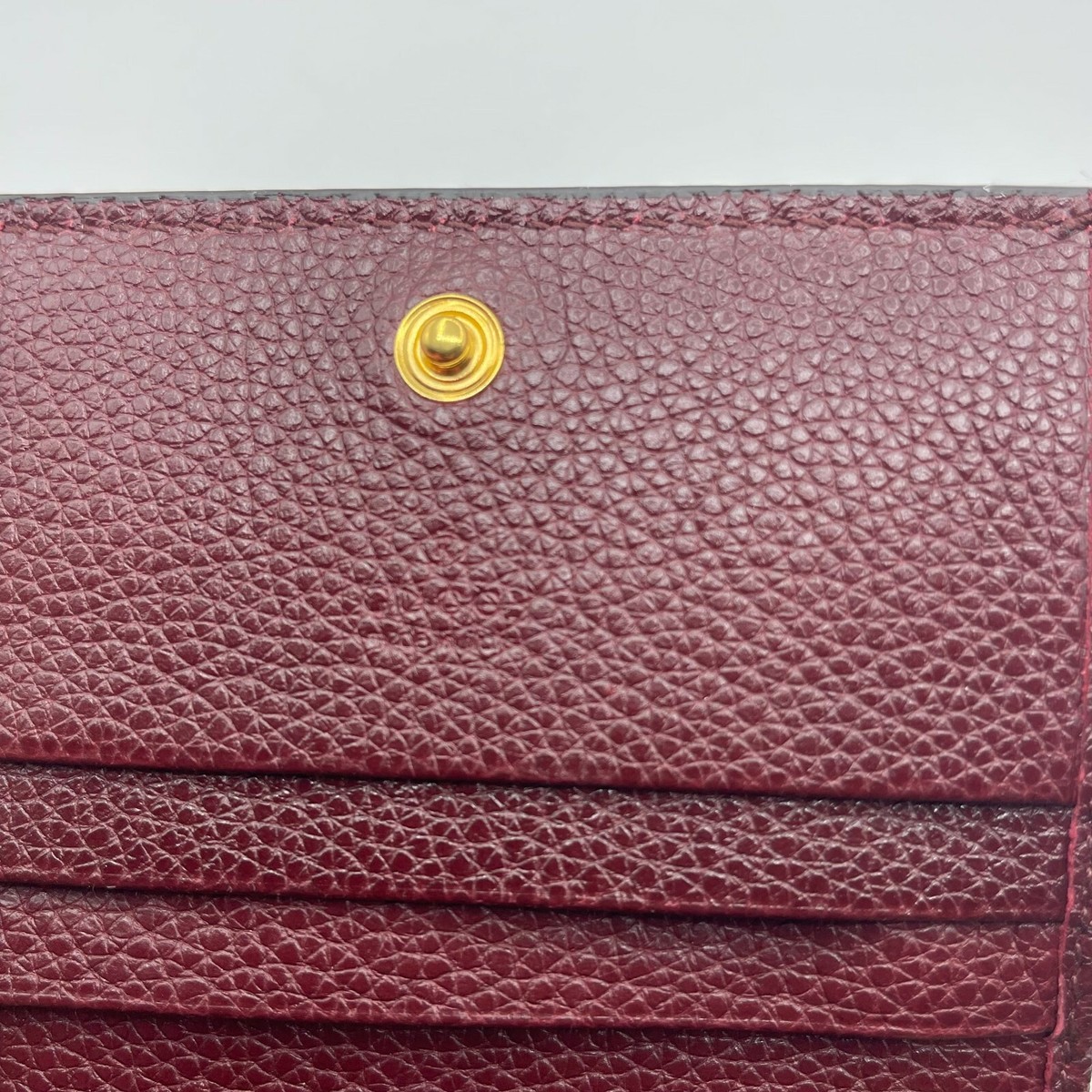 New Gucci Zumi Burgundy Leather Gold Chain Bi-Fold Mini