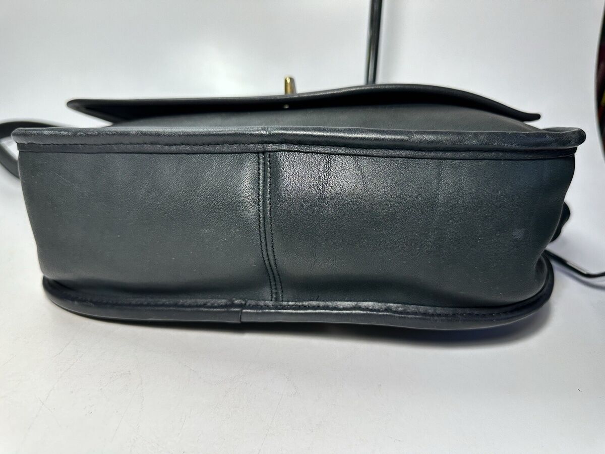 Vintage Coach Flap Bag 9727 Rare Black Leather ~ Made In USA Vintage Coach Flap Bag 9727 Rare Black Leather ~ Made In USA