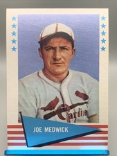 1961 Fleer Baseball Greats - Joe Medwick #61 EX+ Great Centering No Creases