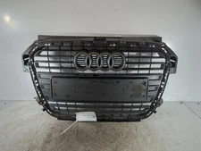Audi A1 8x Tdi 2011-2015 Main Grill 8X0853651 P95