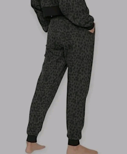 Victoria's Secret Sweatpants Joggers Womens Black Leopard Print Cotton Blend XL