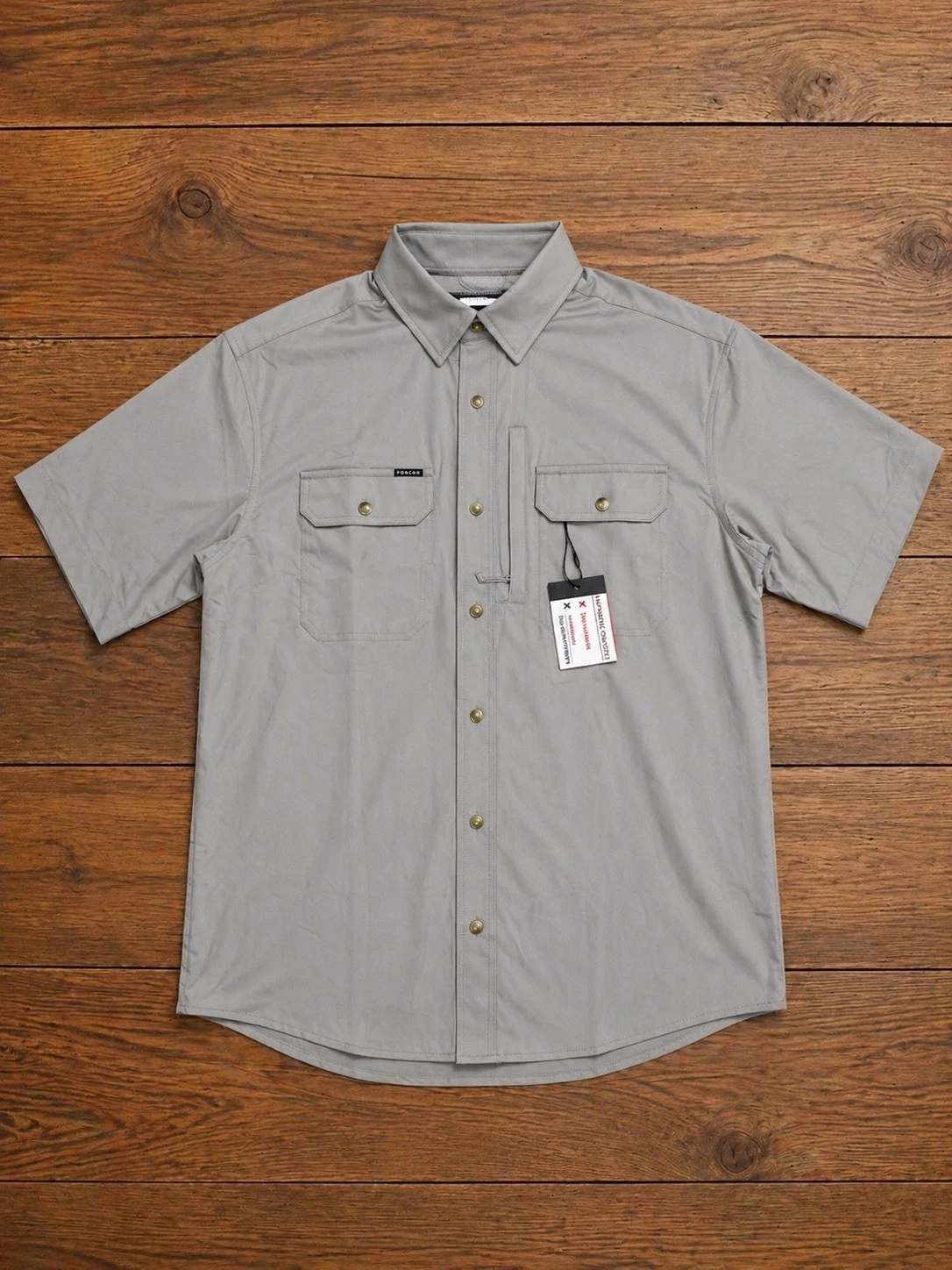Poncho Short Sleeve Shirt The Grey Fox Mens Size Medium Regular Fit Button Up
Opens in a new window