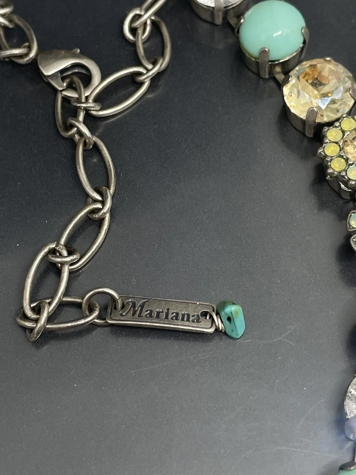 COLLAR MARIANA FIRMADO CRISTALES DE SWAROVSKI TONO PLATA MOSAICO AZUL AGUA ROSA Foto 2 de 4