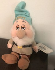 Disney Store Snow White Dwarf Sleepy 8" Mini Bean Bag Plush New