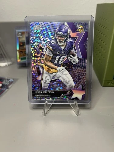 2025 Topps Cosmic Chrome Justin Jefferson Base (RAW)