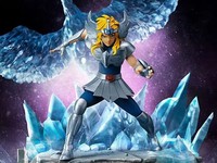 Iron Studios 94560 Saint Seiya Cygnus Hyoga Deluxe 1/10 Statue